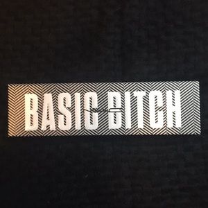 MAC COSMETICS 'Basic B****'